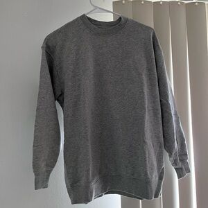 Aritzia gray community oversized crew sweatshirt